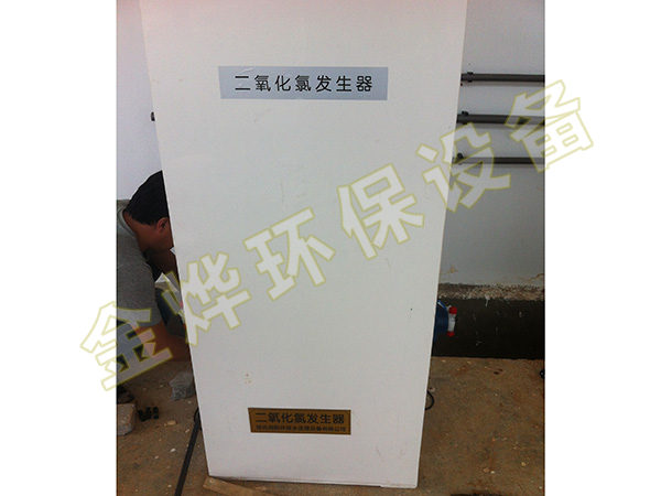 2000型單臺設備主機.JPG