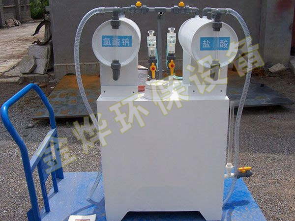 HB系列全自動一體式二氧化氯發(fā)生器 經濟型100